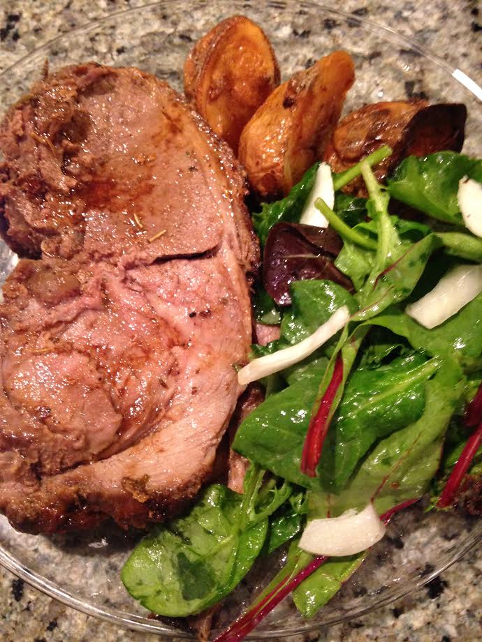 Roasted Leg of Lamb with Potatoes 