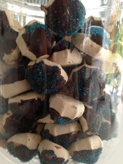 Chocolate Dipped lemon meringue