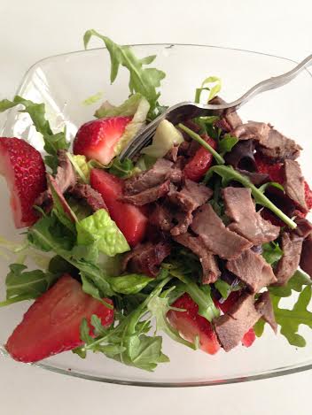 strawberry avacado salad 